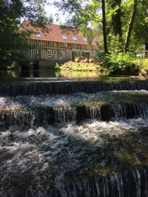 Le Moulin Du Buisson